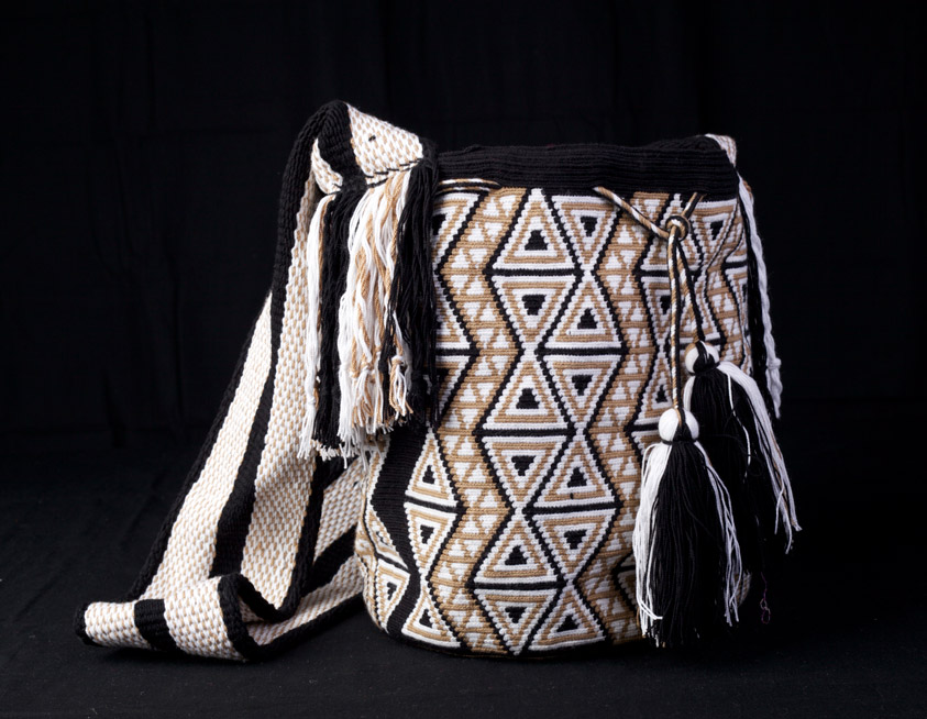 mochila-wayuu-guajira-artesanias-colombia-2014-9995